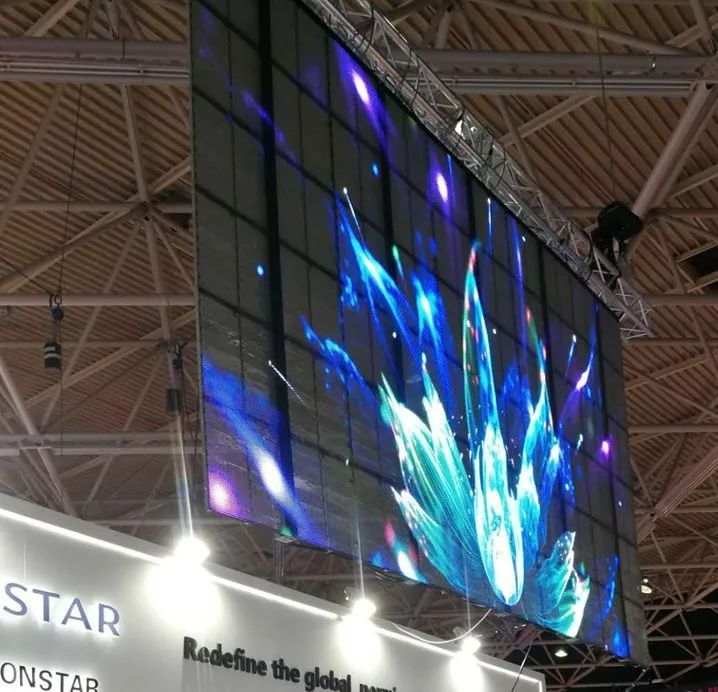 P3.91 Transparent LED large screen