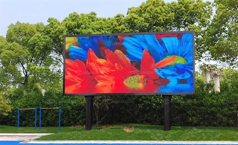 LED Displays for Campus 4