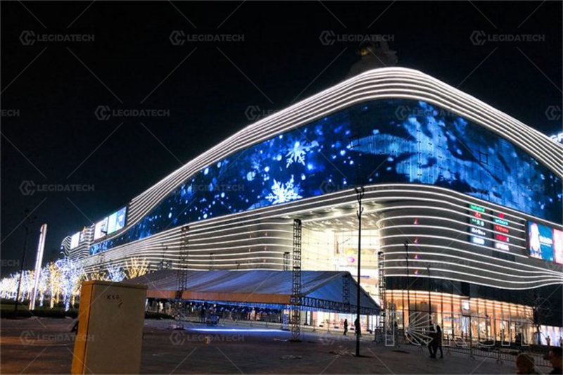 shanghai-tower-3d-led-facade-night-view