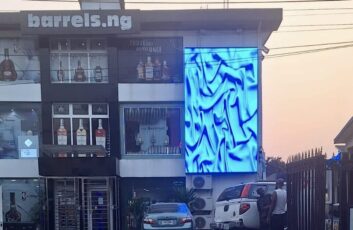 Outdoor rental led screen display p4.8 Magic serie to Lagos,Nigeria