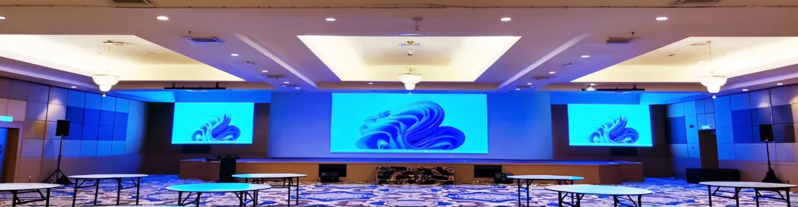 Indoor LED Screen-banner