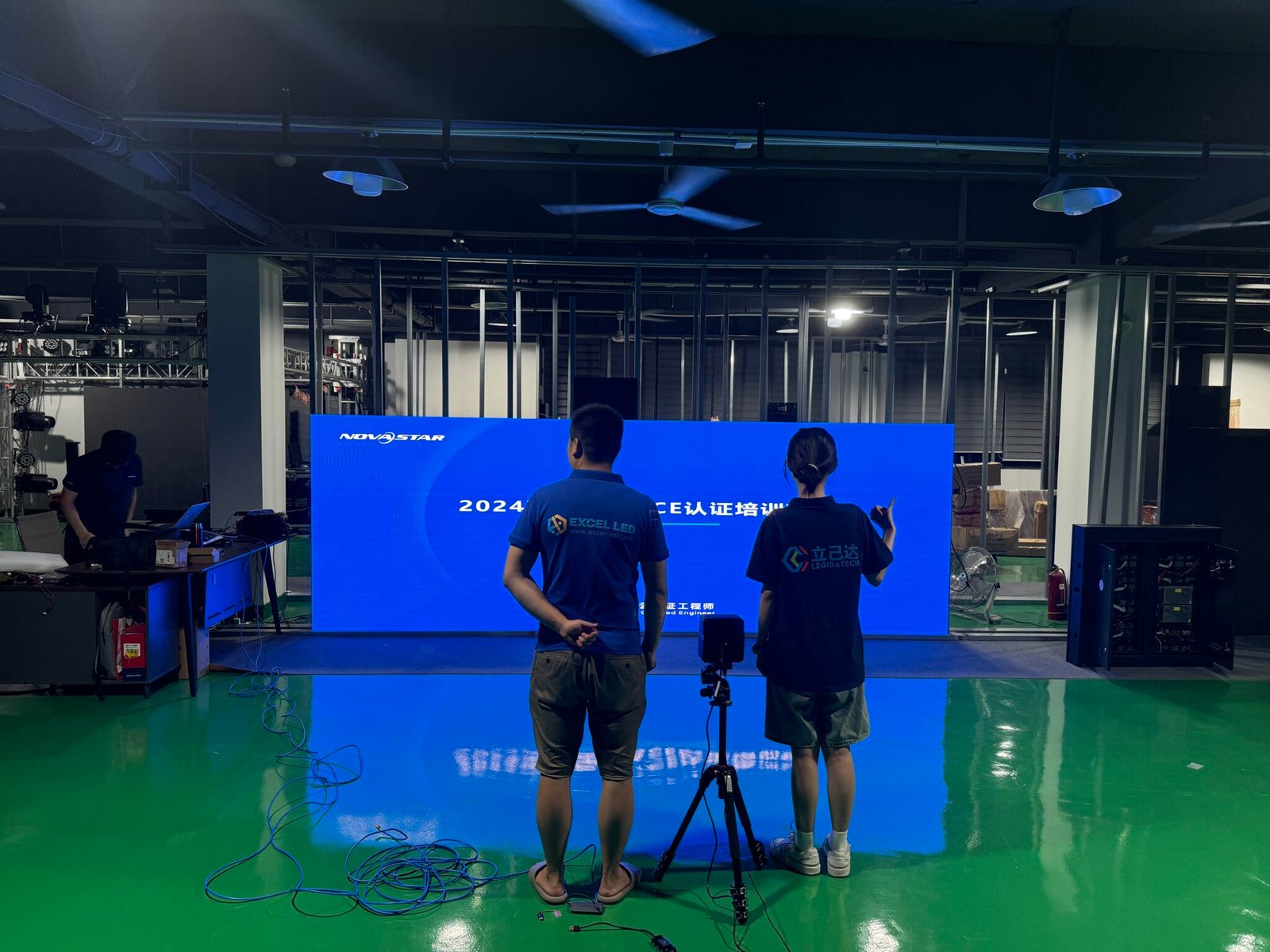 COB p1.5 LED display Calibration-5