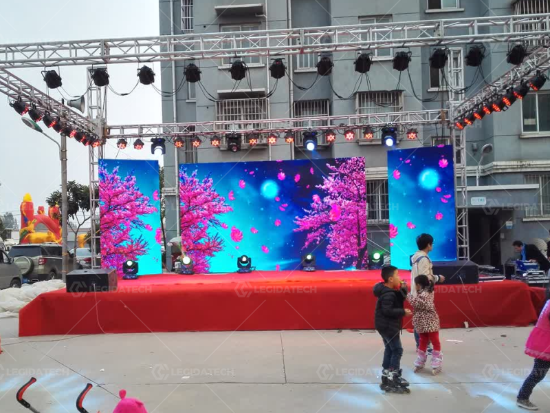 Outdoor Rental LED Displays