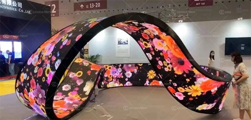 flexible-LED-panel-4