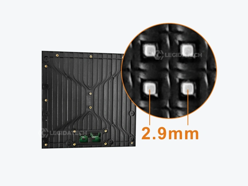 Outdoor P2.9 Screen-Fine Pitch