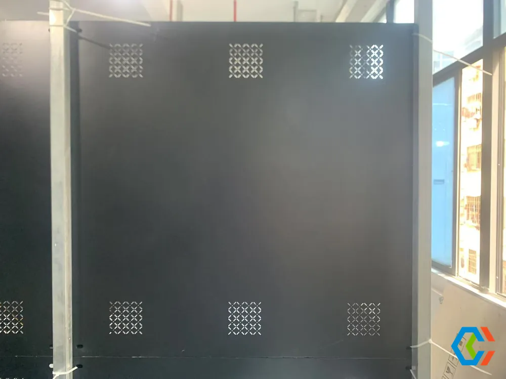 Iron LED cabinet 1430x1005mm P1.86 pixel pitch for Gucci store Vietnam project