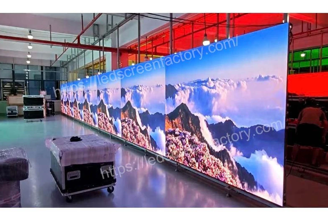 72-hour aging test of P3.91 outdoor LED cabinets at the LEGIDATECH factory